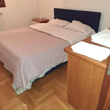 Frontemare Apartment *