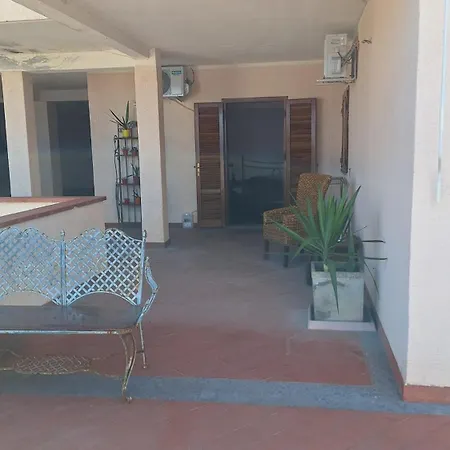 Frontemare Apartment *