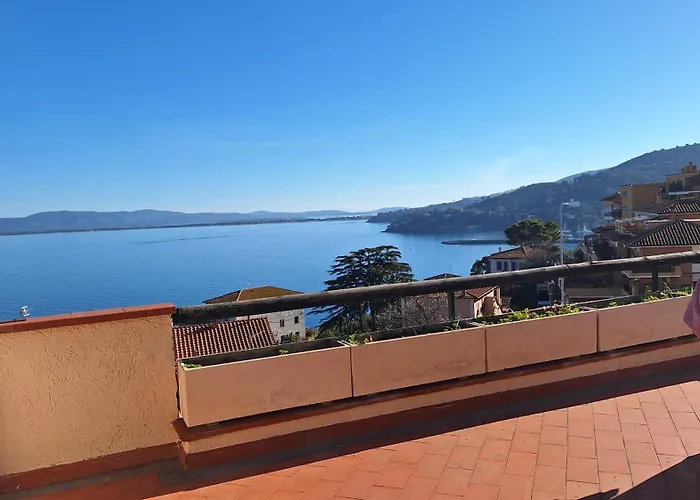 公寓 Frontemare 圣托斯特凡诺港